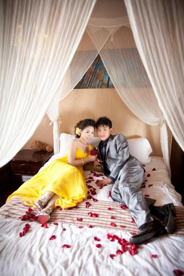 Sun Moon Love Hotel Nantou Exterior foto